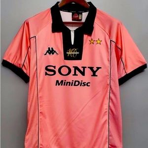Juventus 97/98 Home Kit